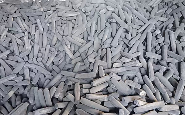 海綿鐵生產(chǎn)及鐵粉發(fā)貨現(xiàn)場(chǎng)